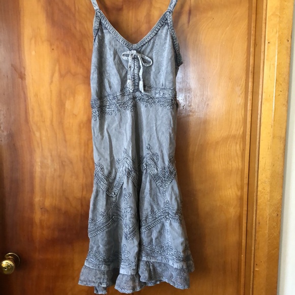 Sakkas Dresses & Skirts - ☀️3/$15 Sakkas embroidery detailed tie back dress. Cotton/rayon. India made